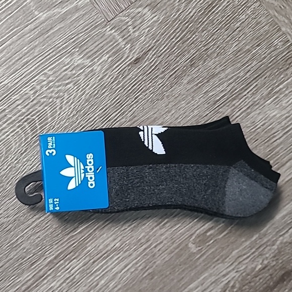 Men's socks 3 Adidas packages Total of 9 pairs NWT - Picture 6 of 6